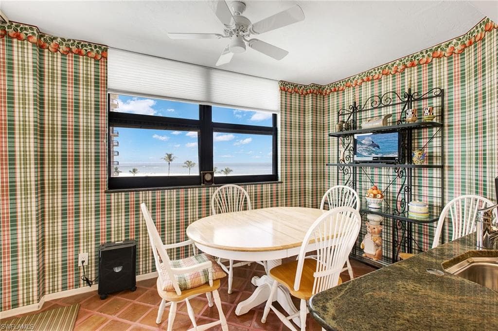 176 Collier Blvd 607, Marco Island, FL 34145-11