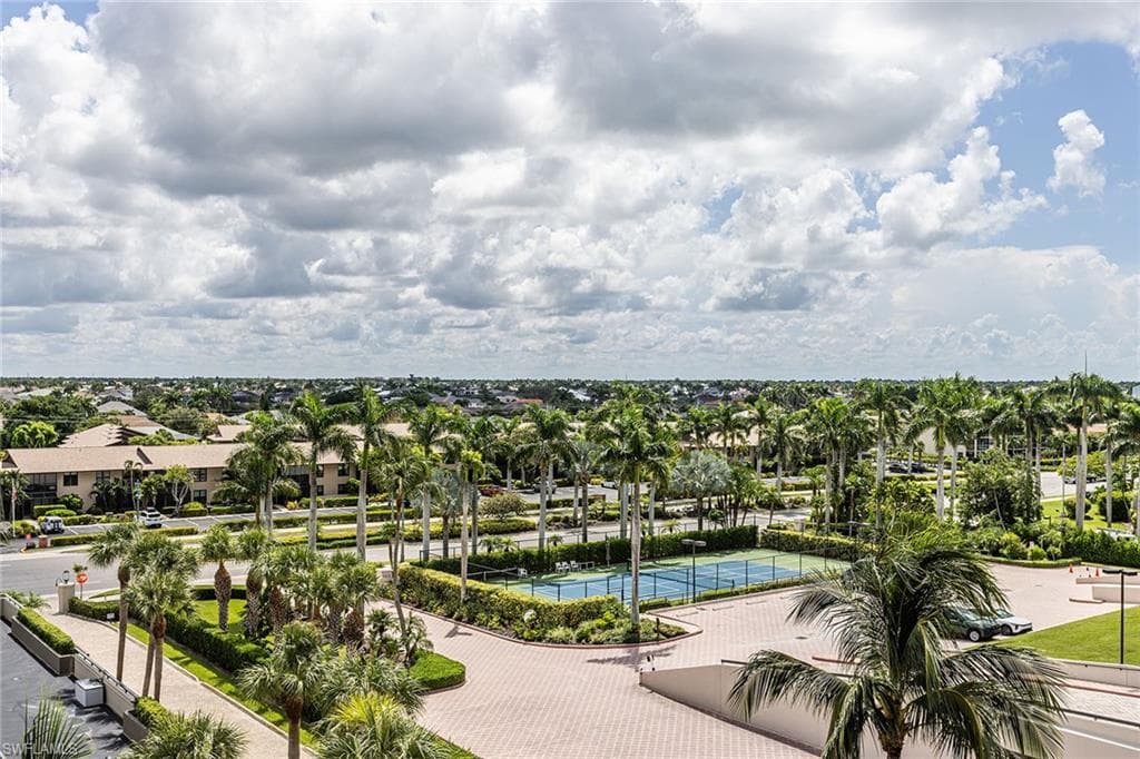 176 Collier Blvd 607, Marco Island, FL 34145-25