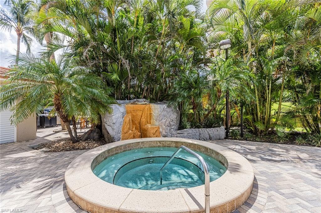 176 Collier Blvd 607, Marco Island, FL 34145-29