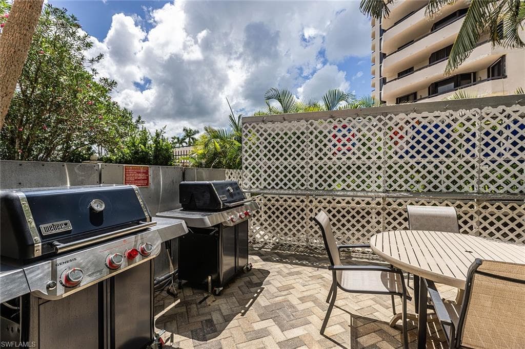 176 Collier Blvd 607, Marco Island, FL 34145-30
