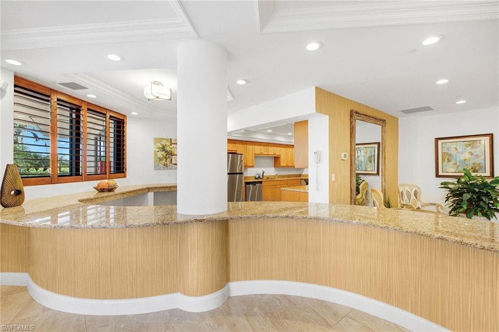 176 Collier Blvd 607, Marco Island, FL 34145-34