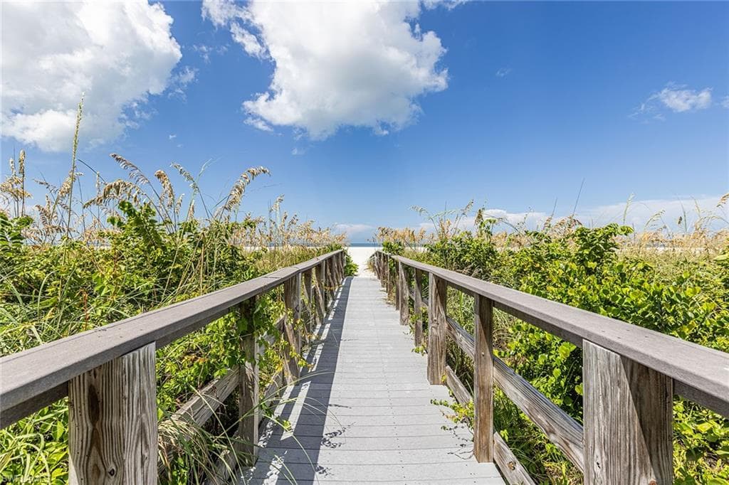 176 Collier Blvd 607, Marco Island, FL 34145-35