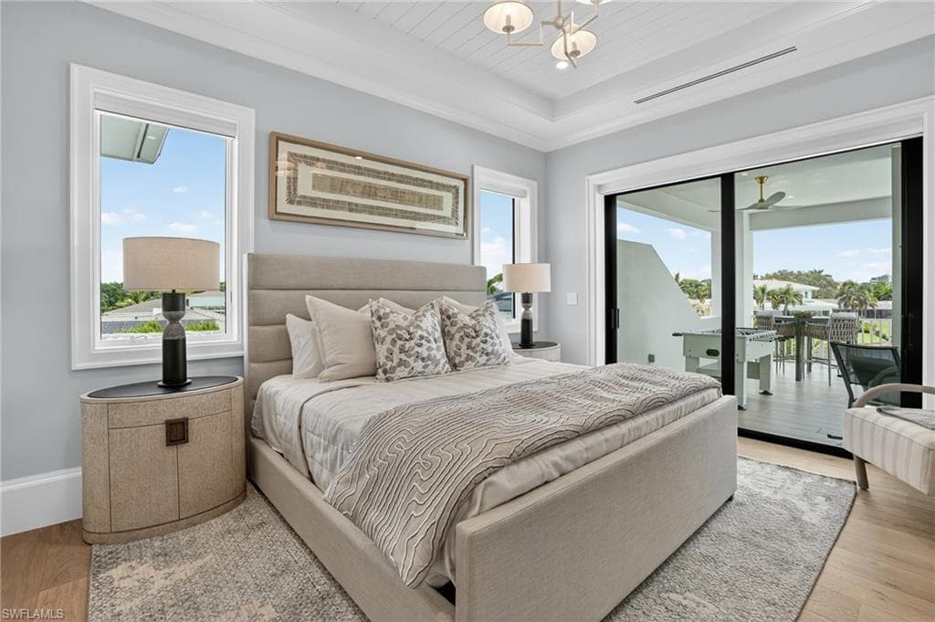 4836 Crayton Rd, Naples, FL 34103-49