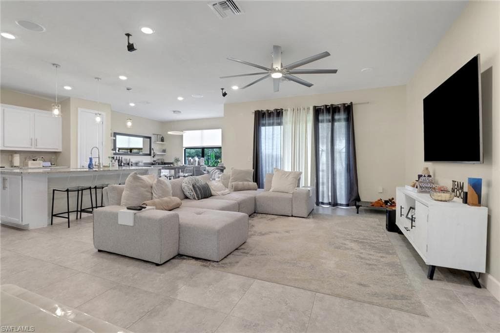 9300 Bramley Ter, Fort Myers, FL 33967-3