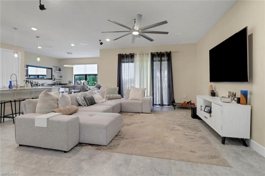 9300 Bramley Ter, Fort Myers, FL 33967-5