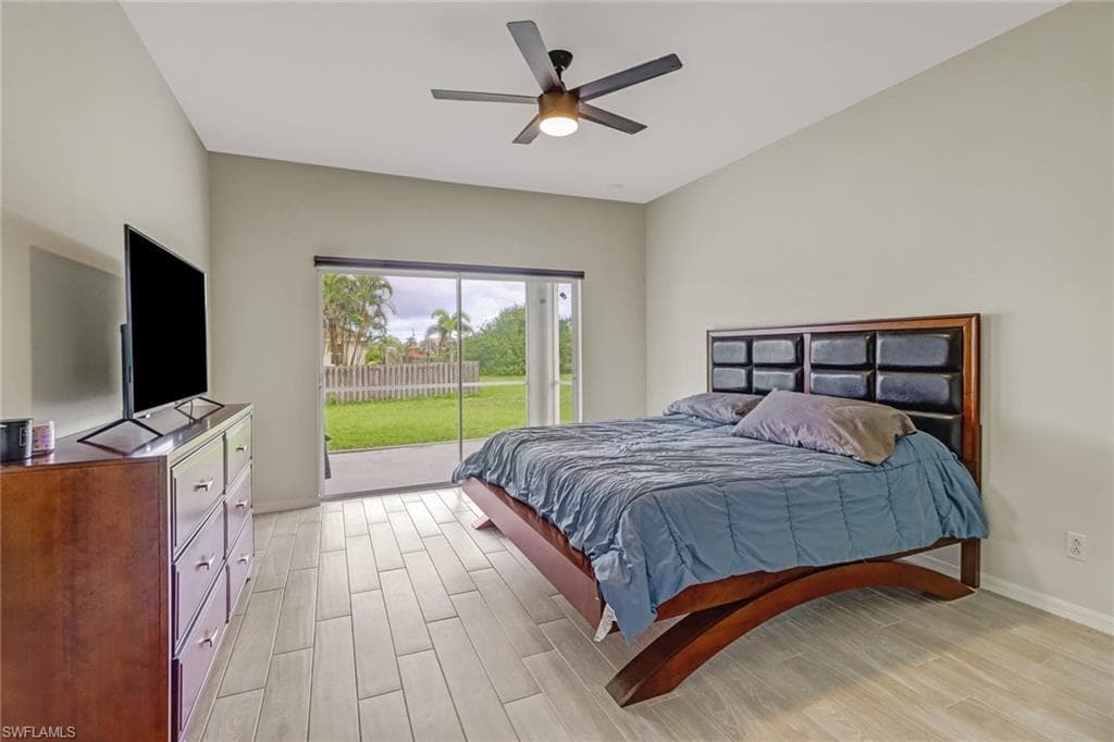 1022 Nelson Rd N, Cape Coral, FL 33993-13