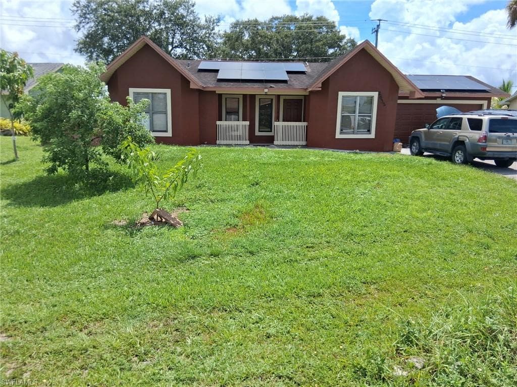 2632 44th St SW, Naples, FL 34116-1