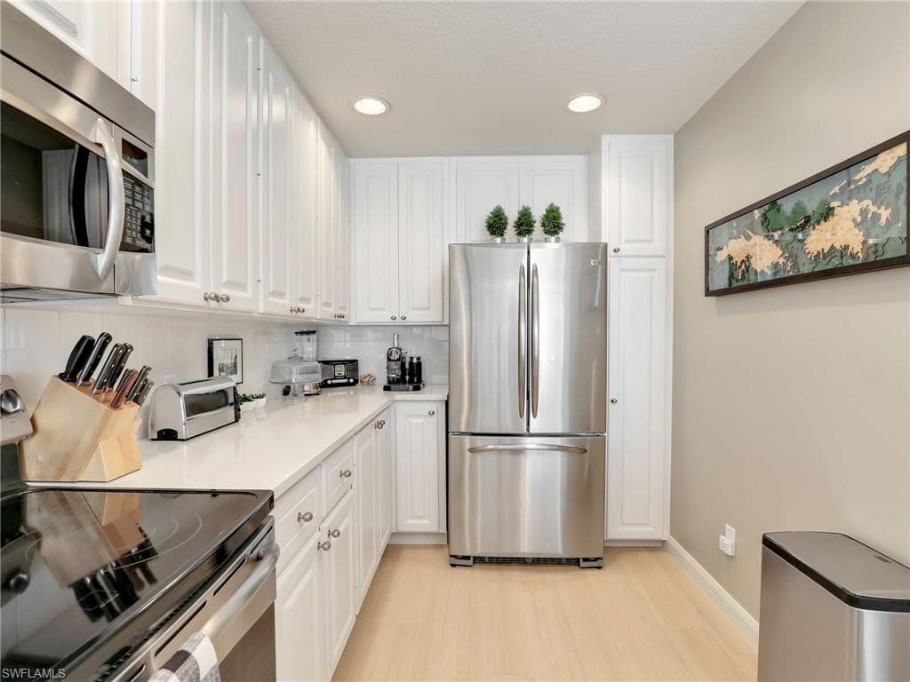 28688 Alessandria Cir, Bonita Springs, FL 34135-11