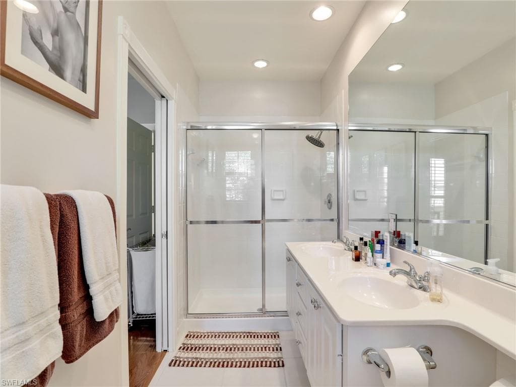28688 Alessandria Cir, Bonita Springs, FL 34135-23