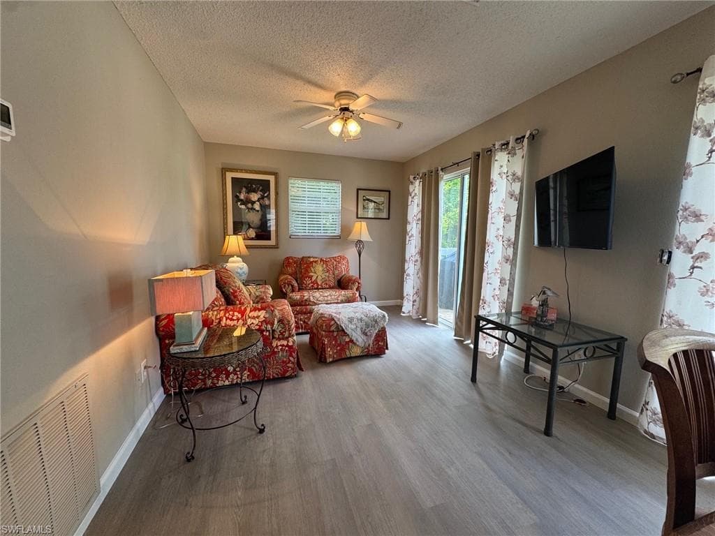 26330 Coventry Ln, Bonita Springs, FL 34135-9