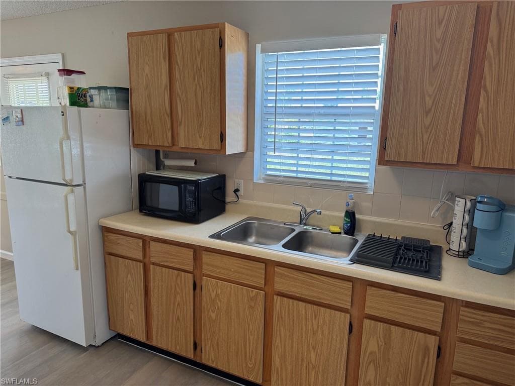 26330 Coventry Ln, Bonita Springs, FL 34135-16