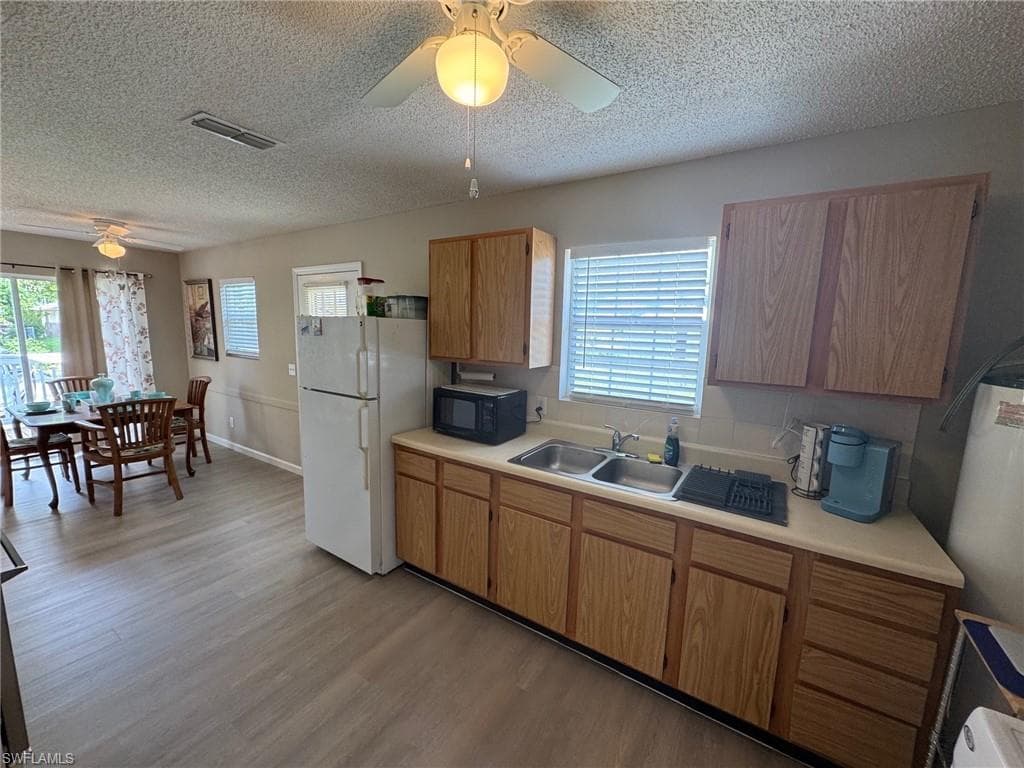 26330 Coventry Ln, Bonita Springs, FL 34135-17