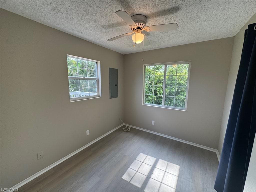 26330 Coventry Ln, Bonita Springs, FL 34135-20