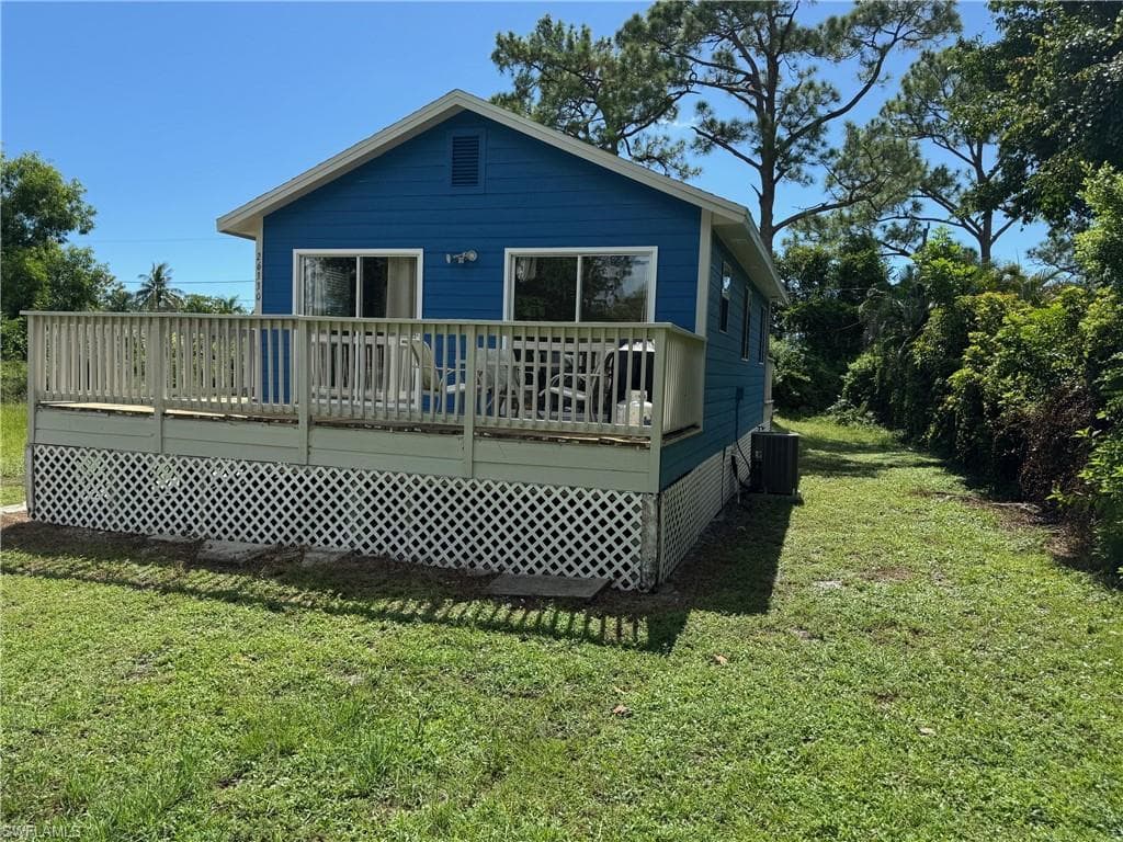 26330 Coventry Ln, Bonita Springs, FL 34135-3