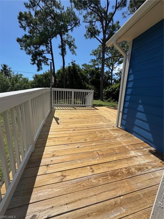 26330 Coventry Ln, Bonita Springs, FL 34135-6