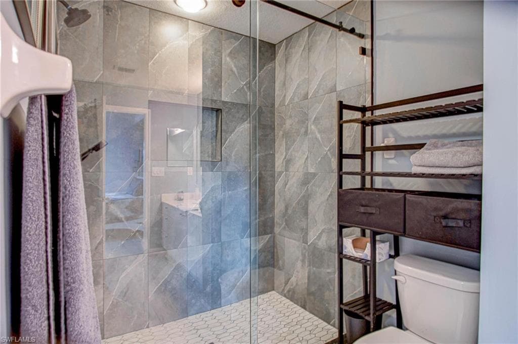 4450 Botanical Place Cir 406, Naples, FL 34112-13