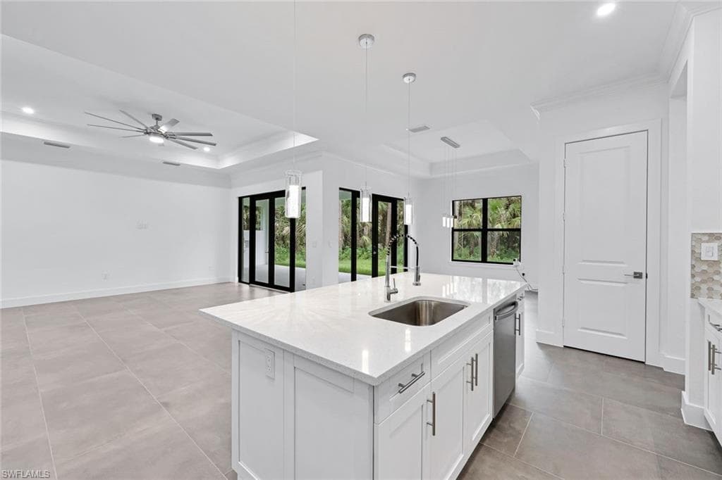 834 Wilson Blvd N, Naples, FL 34120-13