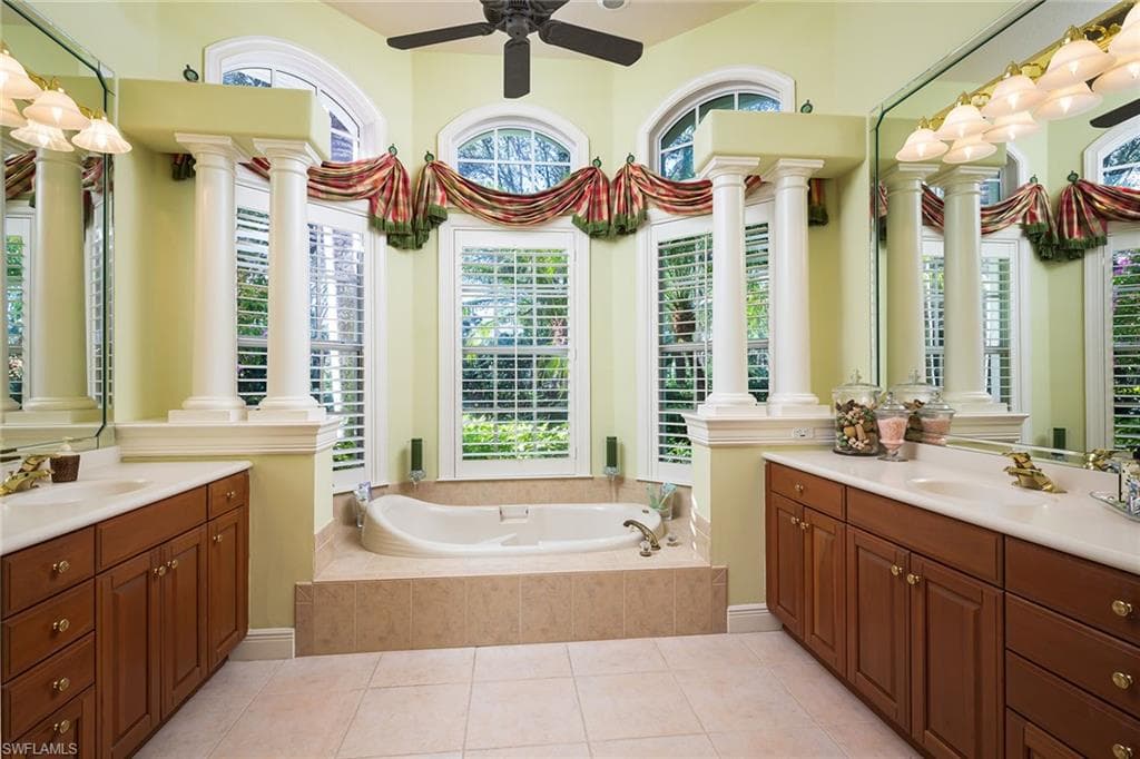 1182 Dimock Ln, Naples, FL 34110-16