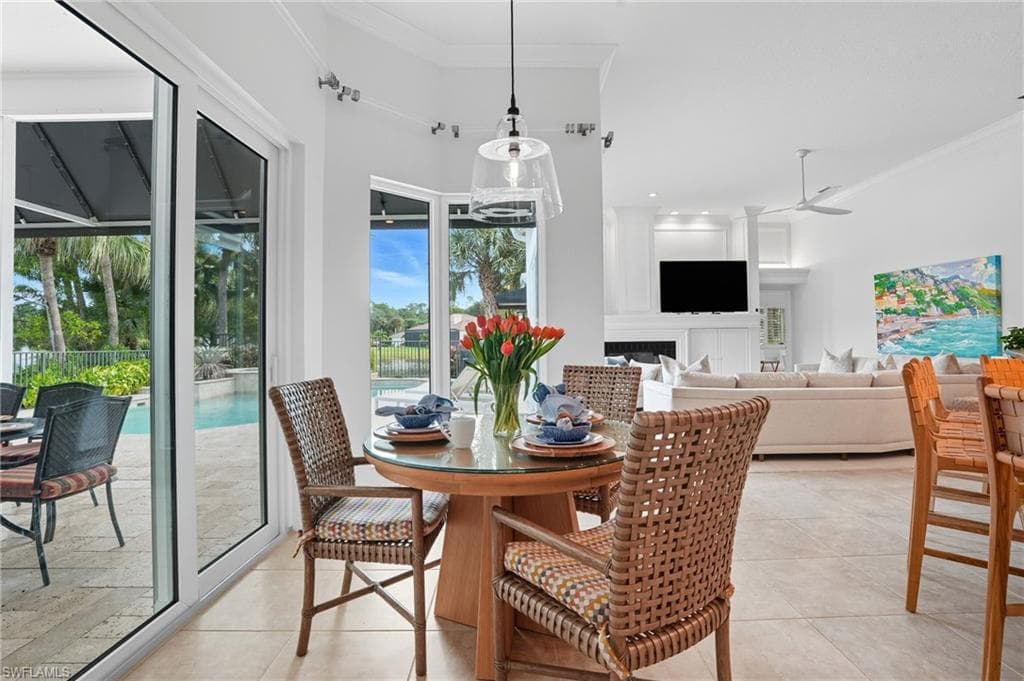 8192 Lowbank Dr, Naples, FL 34109-16