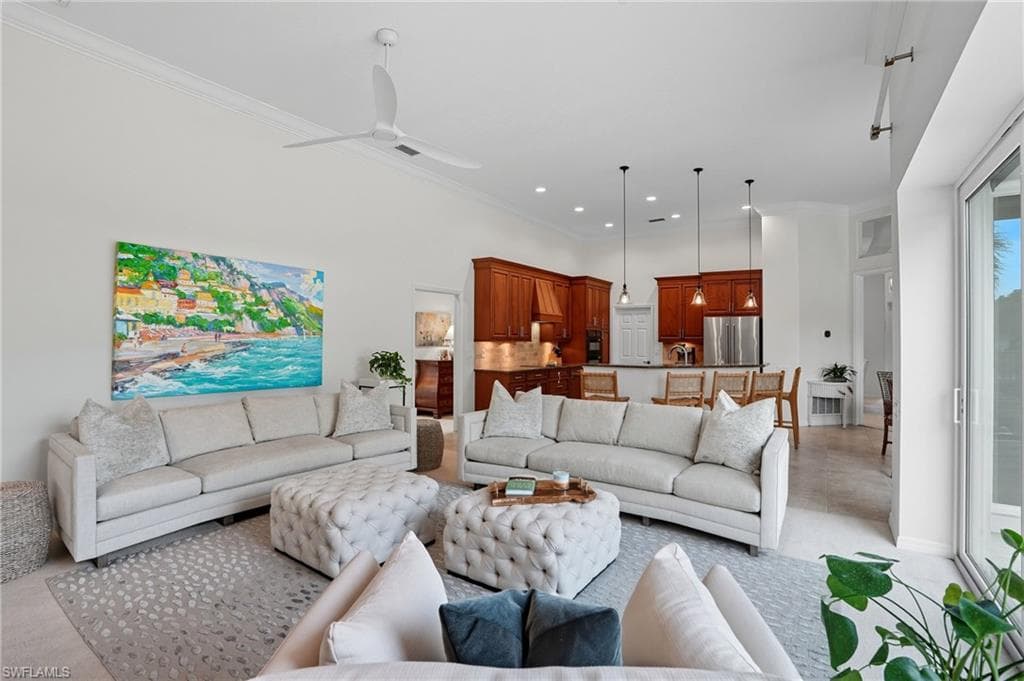 8192 Lowbank Dr, Naples, FL 34109-21