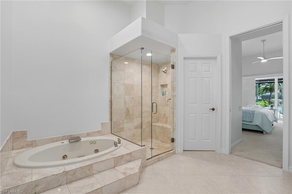 8192 Lowbank Dr, Naples, FL 34109-31