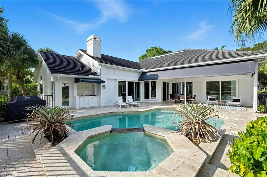 8192 Lowbank Dr, Naples, FL 34109-44