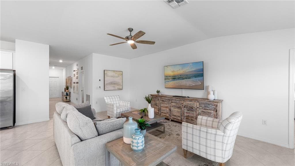 4016 4th St W, Lehigh Acres, FL 33971-9