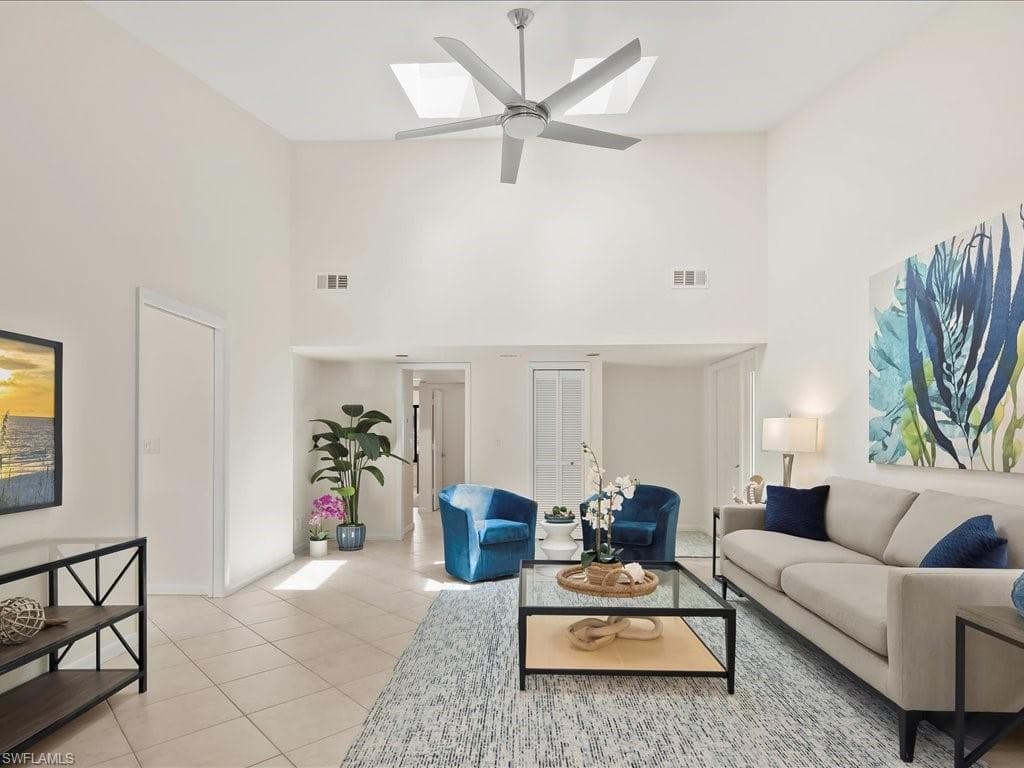 741 10th Ave S E, Naples, FL 34102-13