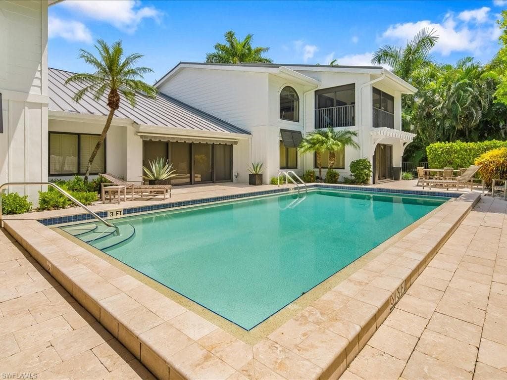 741 10th Ave S E, Naples, FL 34102-31