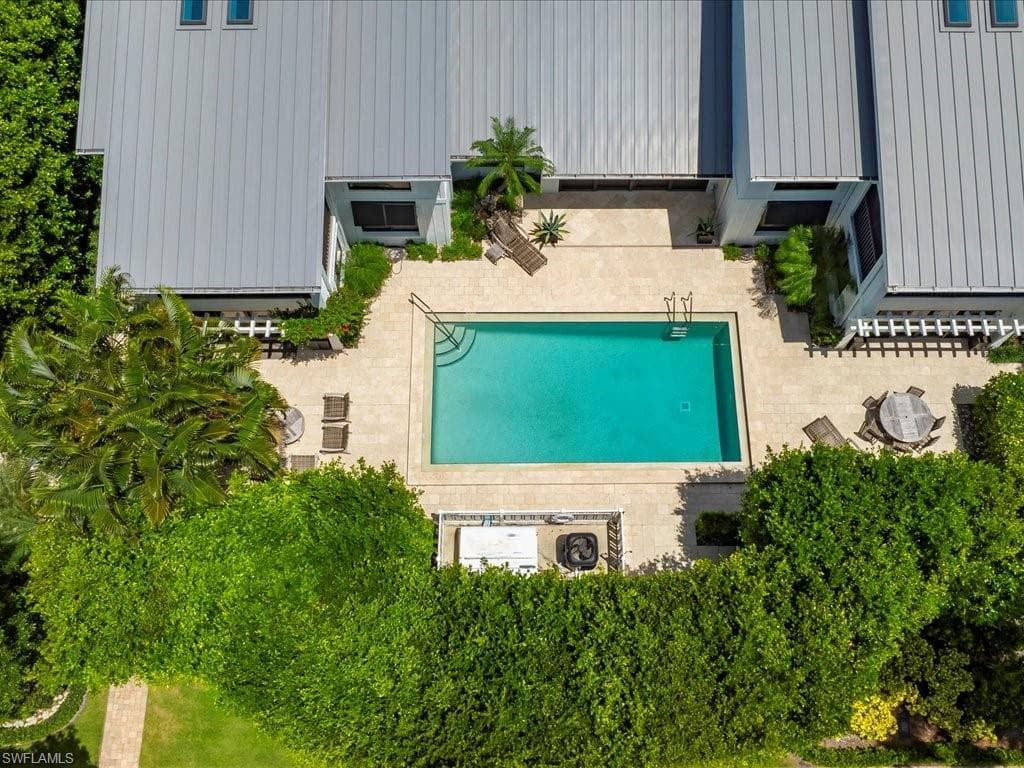 741 10th Ave S E, Naples, FL 34102-42