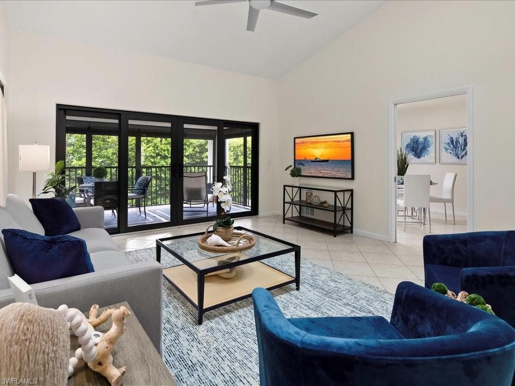 741 10th Ave S E, Naples, FL 34102-7