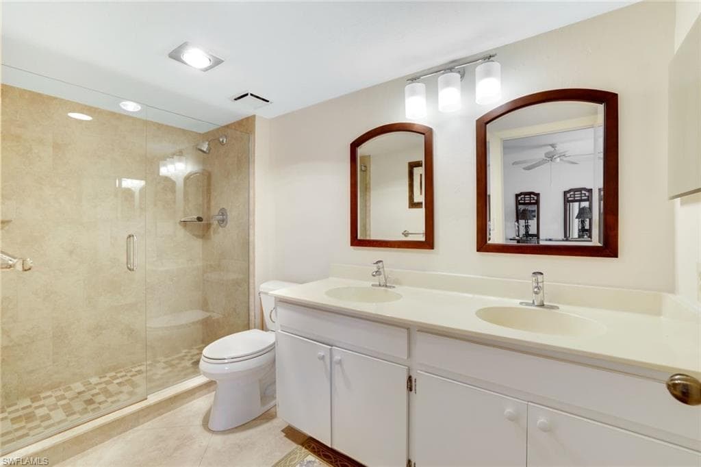 1510 Imperial Golf Course Blvd 111, Naples, FL 34110-16