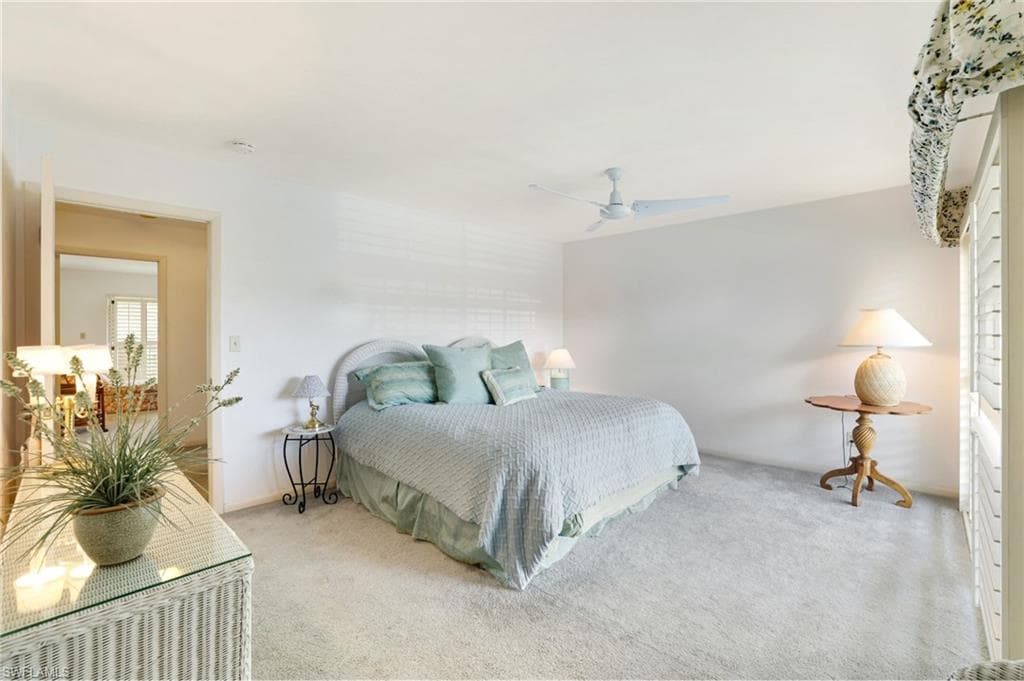 1510 Imperial Golf Course Blvd 111, Naples, FL 34110-17