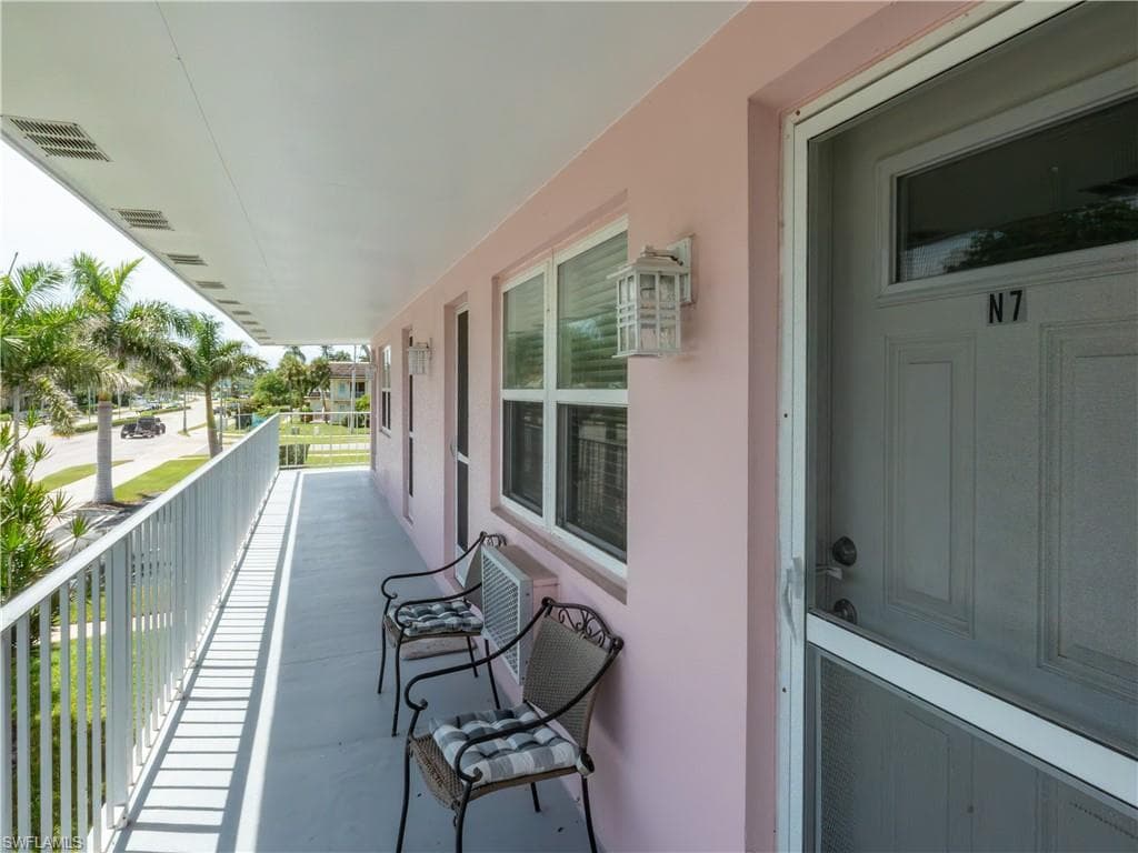190 Collier Blvd N7, Marco Island, FL 34145-4
