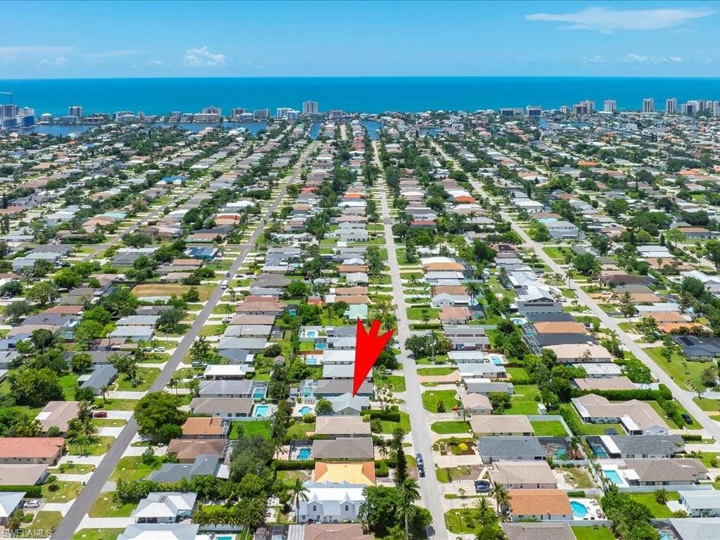 760 100th Ave N, Naples, FL 34108-35