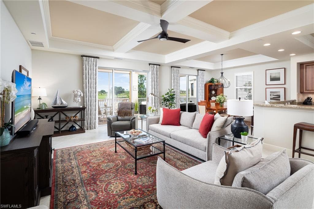 580 Avellino Isles Cir 202, Naples, FL 34119-8