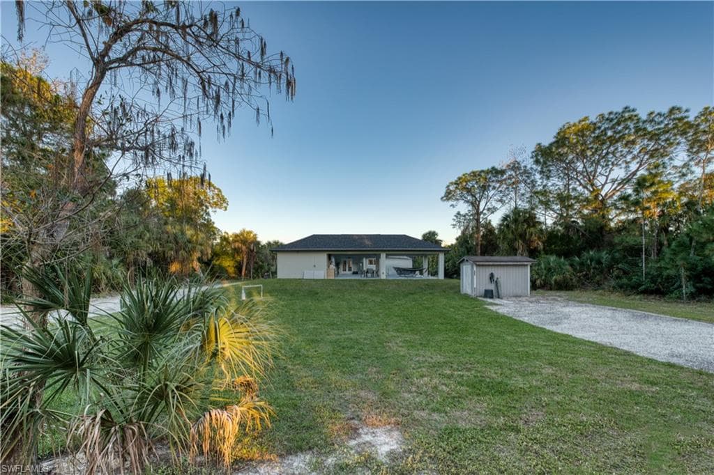 1011 9th St SW, Naples, FL 34117-42