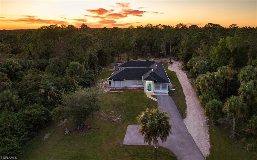 1011 9th St SW, Naples, FL 34117-51