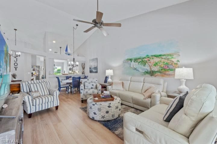5803 Greenwood Cir 125, Naples, FL 34112-16