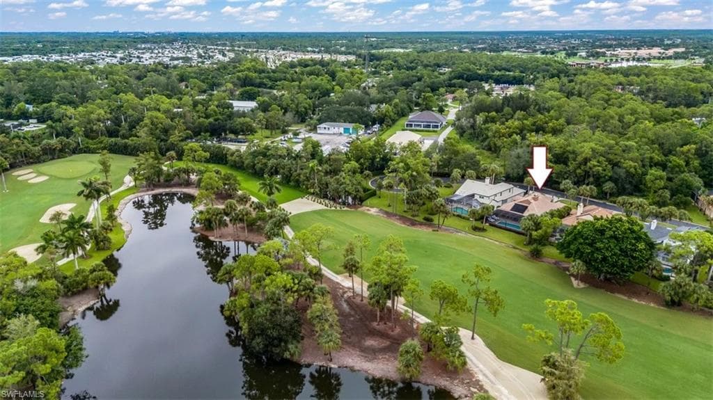 562 Cormorant Cv, Naples, FL 34113-1