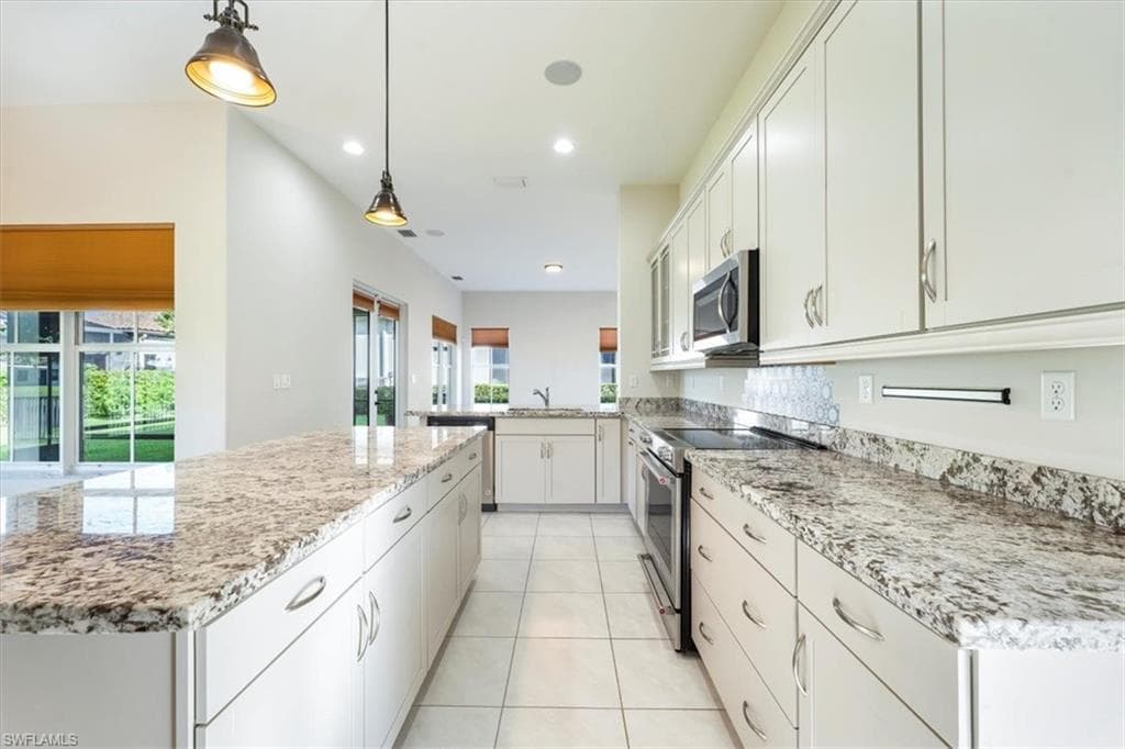 5161 Vizcaya St, Ave Maria, FL 34142-9