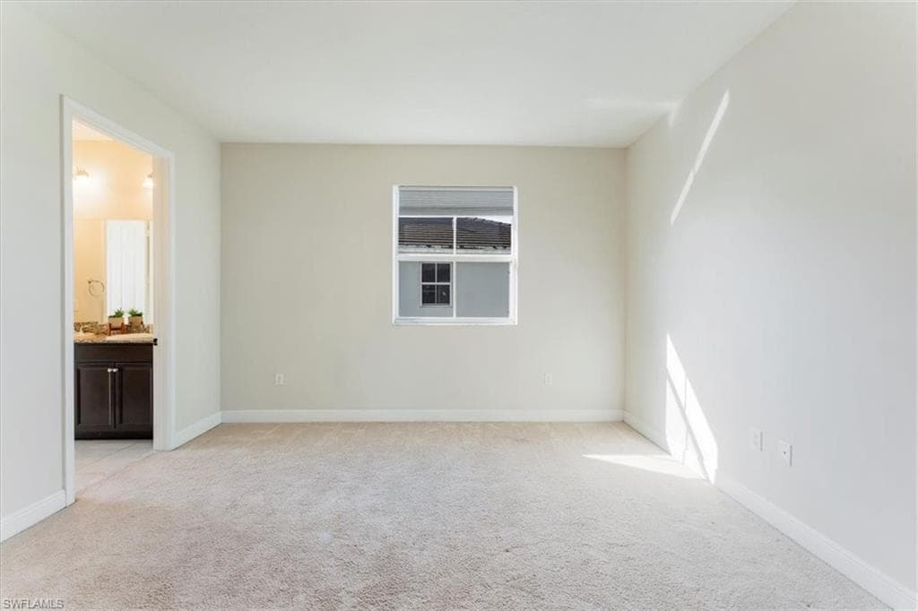 5161 Vizcaya St, Ave Maria, FL 34142-17