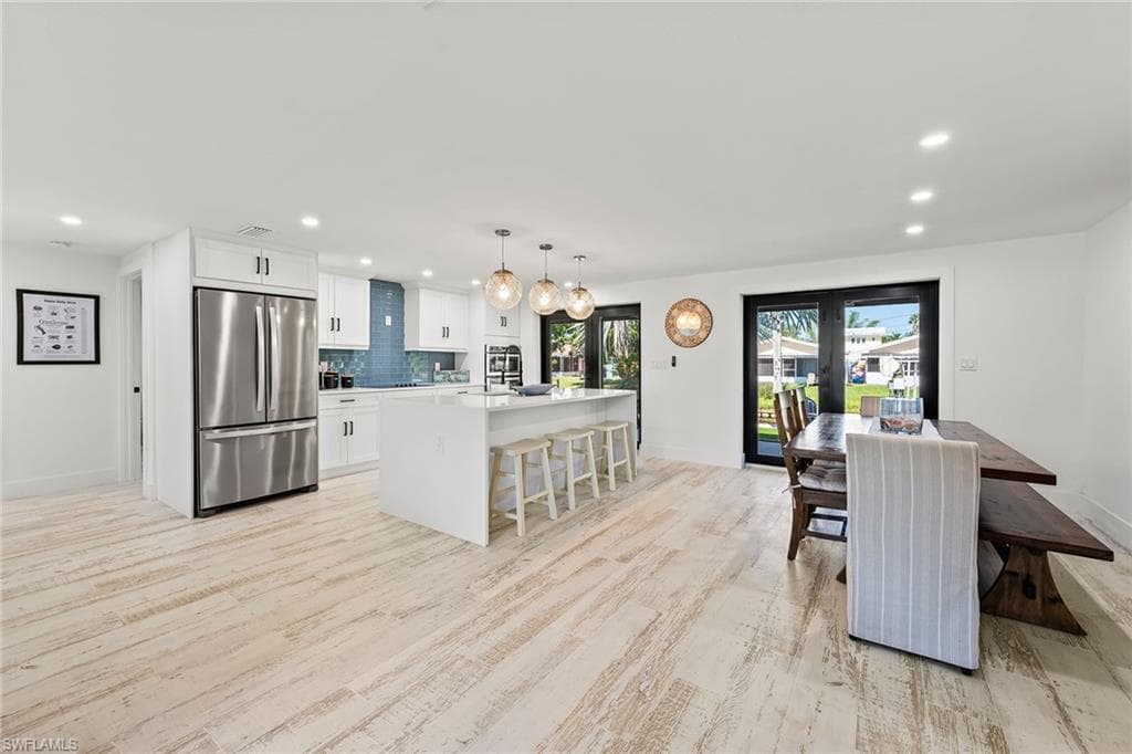 9793 Tonya Ct, Bonita Springs, FL 34135-9