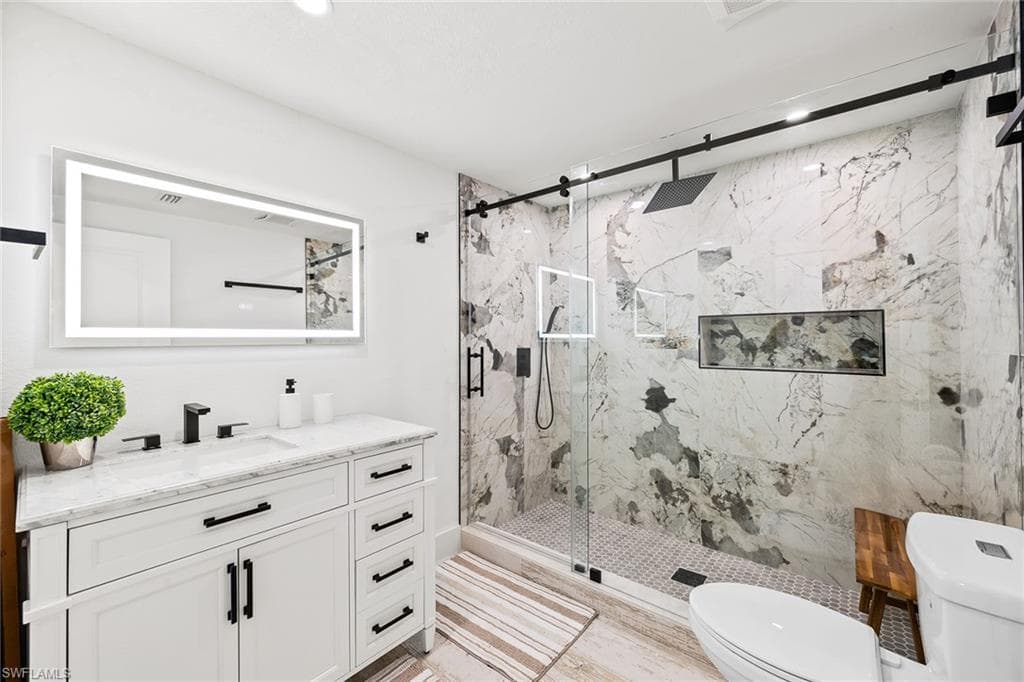 9793 Tonya Ct, Bonita Springs, FL 34135-26