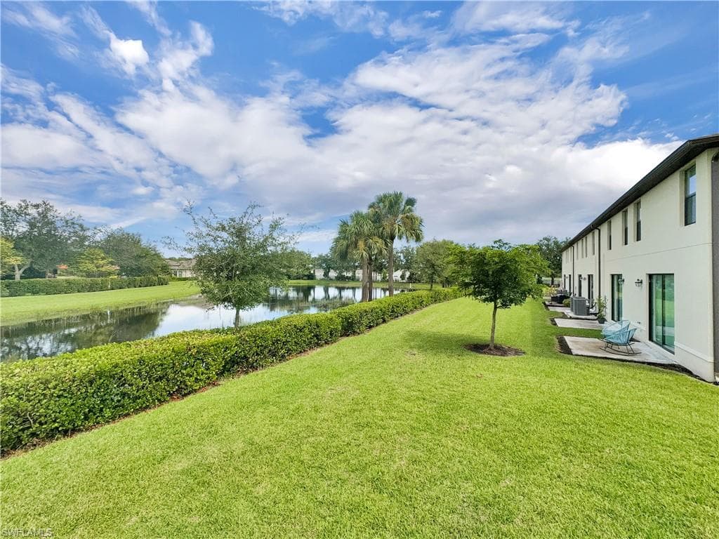 14087 Oviedo Pl, Fort Myers, FL 33905-23