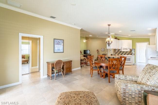 8376 Borboni Ct, Naples, FL 34114-19