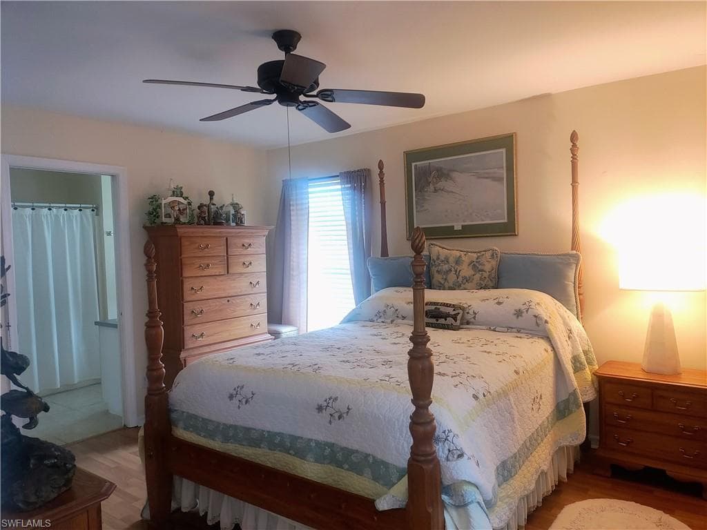 2721 3rd Ave, Cape Coral, FL 33914-9