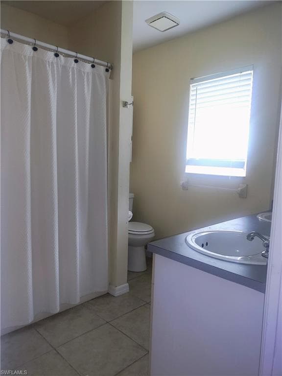 2721 3rd Ave, Cape Coral, FL 33914-10