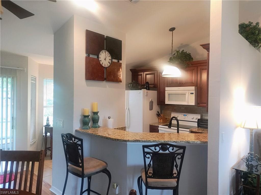 2721 3rd Ave, Cape Coral, FL 33914-6