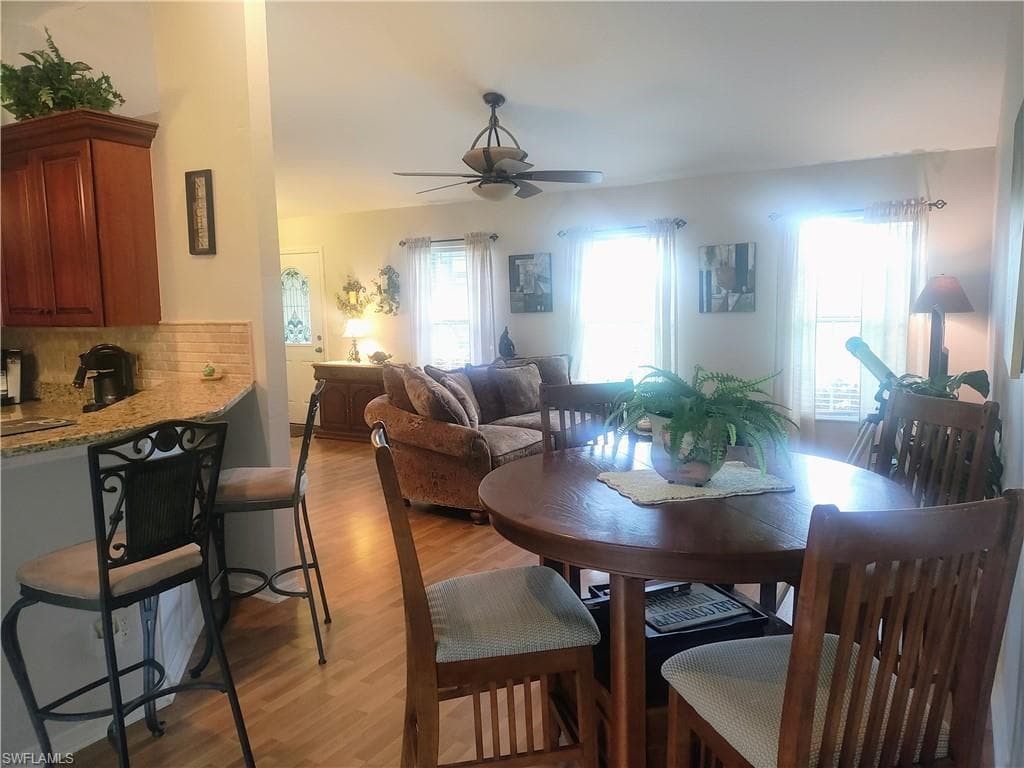 2721 3rd Ave, Cape Coral, FL 33914-7